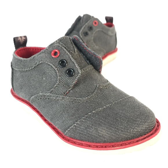 Toms shoes boy size 8 - Picture 2 of 8